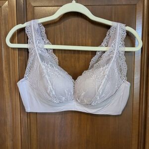 Lavender Understance Bra NWOT